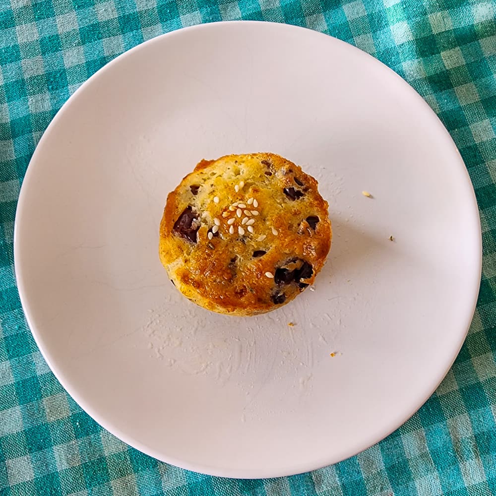 מאפינס זיתים וגבינות של אמא recipe image 1